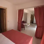 Capaci Ξενοδοχείο