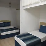 Capaci Ξενοδοχείο 2*