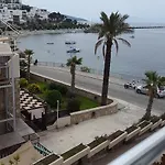 Capaci Ξενοδοχείο 2*