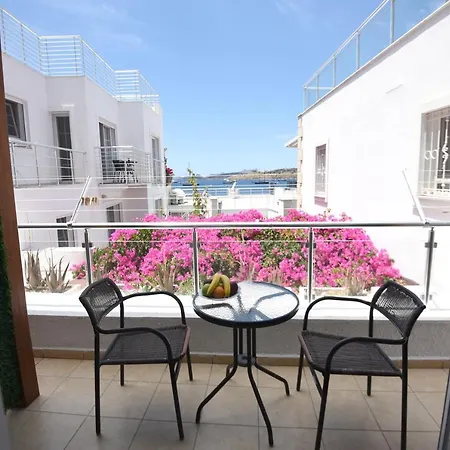Capaci Hotel 2*