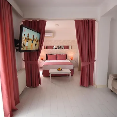 Capaci Hotel