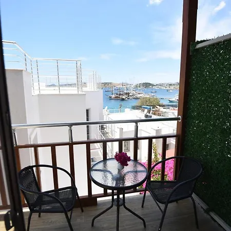 Capaci Hotel 2*